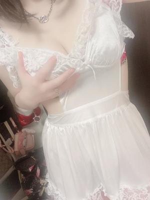 もえの写メ日記｜アクアマリン 吉原格安店ソープ