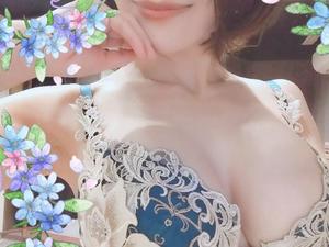 篠田　まやの写メ日記｜エル・カーヒル 秘密の刻 吉原高級店ソープ