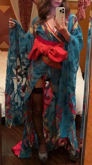 吉沢　えまの写メ日記｜エル・カーヒル 秘密の刻 吉原高級店ソープ