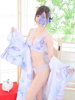 Shizuku Tsukinoの写メ日記｜エレガント 吉原高級店ソープ