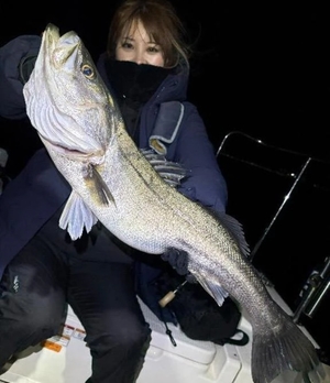 スズの写メ日記｜ラブ&ピース 埼玉県・大宮格安店ソープ