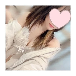 エミの写メ日記｜ラブ&ピース 吉原格安店ソープ