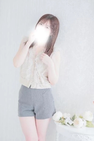 ユアの写メ日記｜ラブ&ピース 吉原格安店ソープ