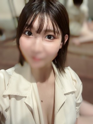 カズハの写メ日記｜プラチナム～PLATINUM～ 吉原格安店ソープ