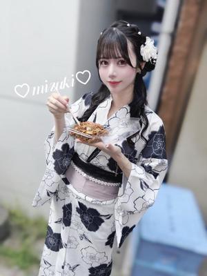 桜庭みずきの写メ日記｜リュクス～LUXE～ 吉原高級店ソープ