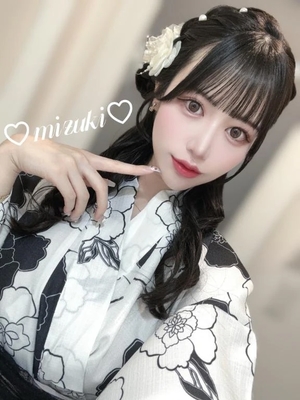 桜庭みずきの写メ日記｜リュクス～LUXE～ 吉原高級店ソープ