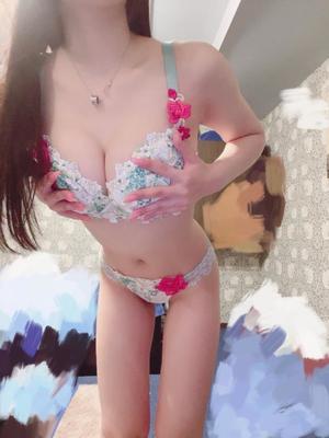 葉月かよの写メ日記｜オペラ 吉原高級店ソープ