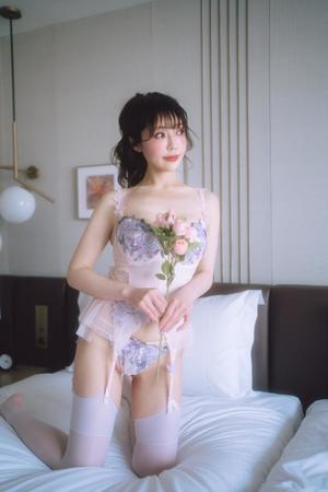 もえの写メ日記｜王室 吉原高級店ソープ