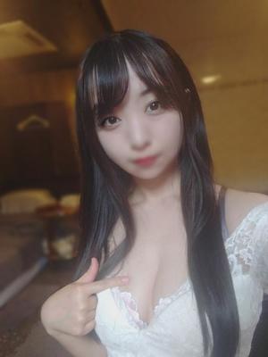 ひなのの写メ日記｜王室 吉原高級店ソープ