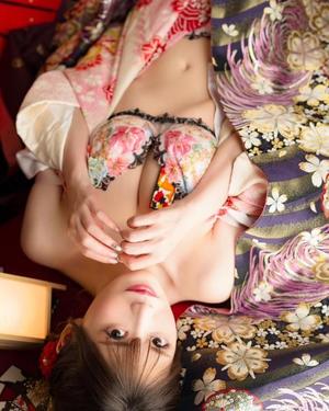 めいの写メ日記｜王室 吉原高級店ソープ