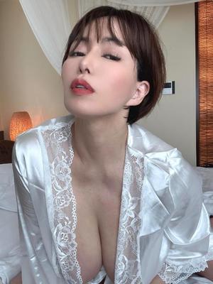 凪沢ひかるの写メ日記｜プレジデントクラブ 吉原高級店ソープ