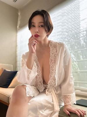 凪沢ひかるの写メ日記｜プレジデントクラブ 吉原高級店ソープ