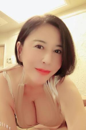 宇佐美奈々の写メ日記｜プレジデントクラブ 吉原高級店ソープ