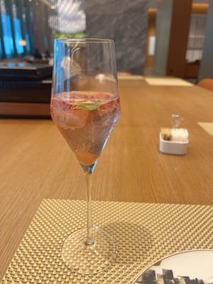 吉沢はるかの写メ日記｜ローテンブルク 吉原高級店ソープ