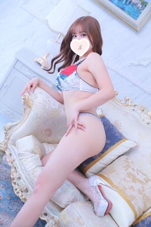 芹奈(せりな)の写メ日記｜ティアラ 吉原高級店ソープ