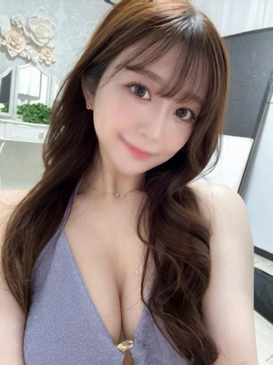 えみりの写メ日記｜ヴェルサイユ 吉原高級店ソープ