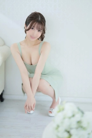 えみりの写メ日記｜ヴェルサイユ 吉原高級店ソープ