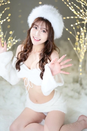 えみりの写メ日記｜ヴェルサイユ 吉原高級店ソープ