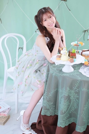 えみりの写メ日記｜ヴェルサイユ 吉原高級店ソープ