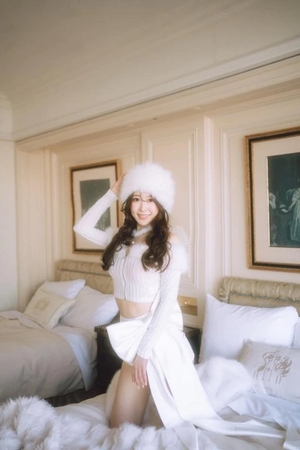 えみりの写メ日記｜ヴェルサイユ 吉原高級店ソープ