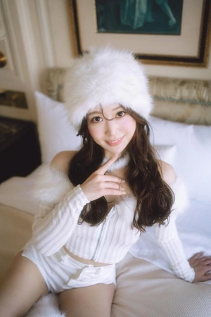 えみりの写メ日記｜ヴェルサイユ 吉原高級店ソープ