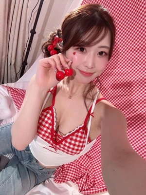 えみりの写メ日記｜ヴェルサイユ 吉原高級店ソープ