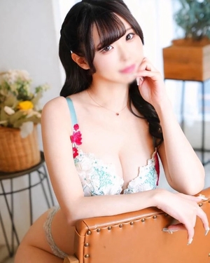 かりんの写メ日記｜ヴェルサイユ 吉原高級店ソープ