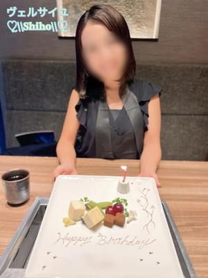 しほの写メ日記｜ヴェルサイユ 吉原高級店ソープ