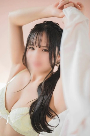 かりなの写メ日記｜ヴェルサイユ 吉原高級店ソープ