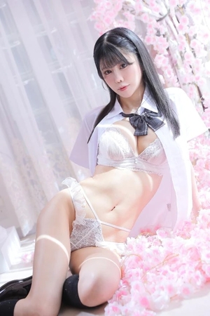 あまねの写メ日記｜ヴェルサイユ 吉原高級店ソープ