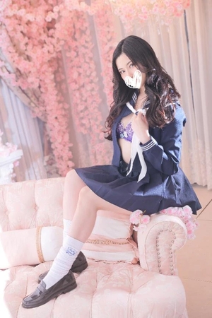 しろなの写メ日記｜ヴェルサイユ 吉原高級店ソープ