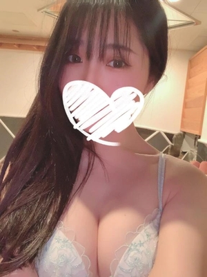 いおりの写メ日記｜ヴェルサイユ 吉原高級店ソープ