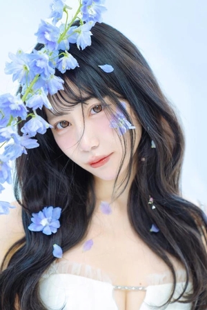莉華の写メ日記｜ヴェルサイユ 吉原高級店ソープ
