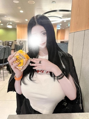 萌木の写メ日記｜ヴェルサイユ 吉原高級店ソープ