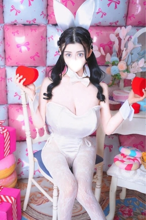 萌木の写メ日記｜ヴェルサイユ 吉原高級店ソープ