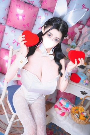 萌木の写メ日記｜ヴェルサイユ 吉原高級店ソープ