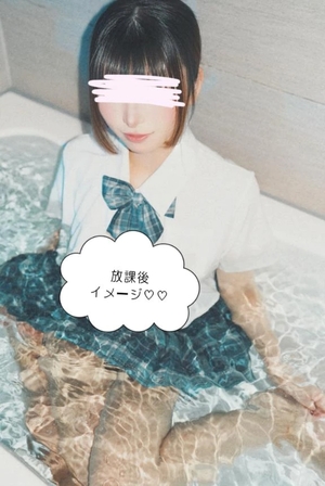 ももの写メ日記｜ヴェルサイユ 吉原高級店ソープ