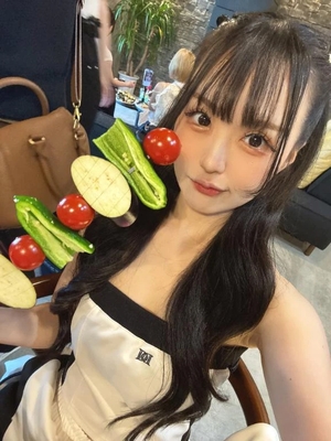 うとの写メ日記｜ヴェルサイユ 吉原高級店ソープ