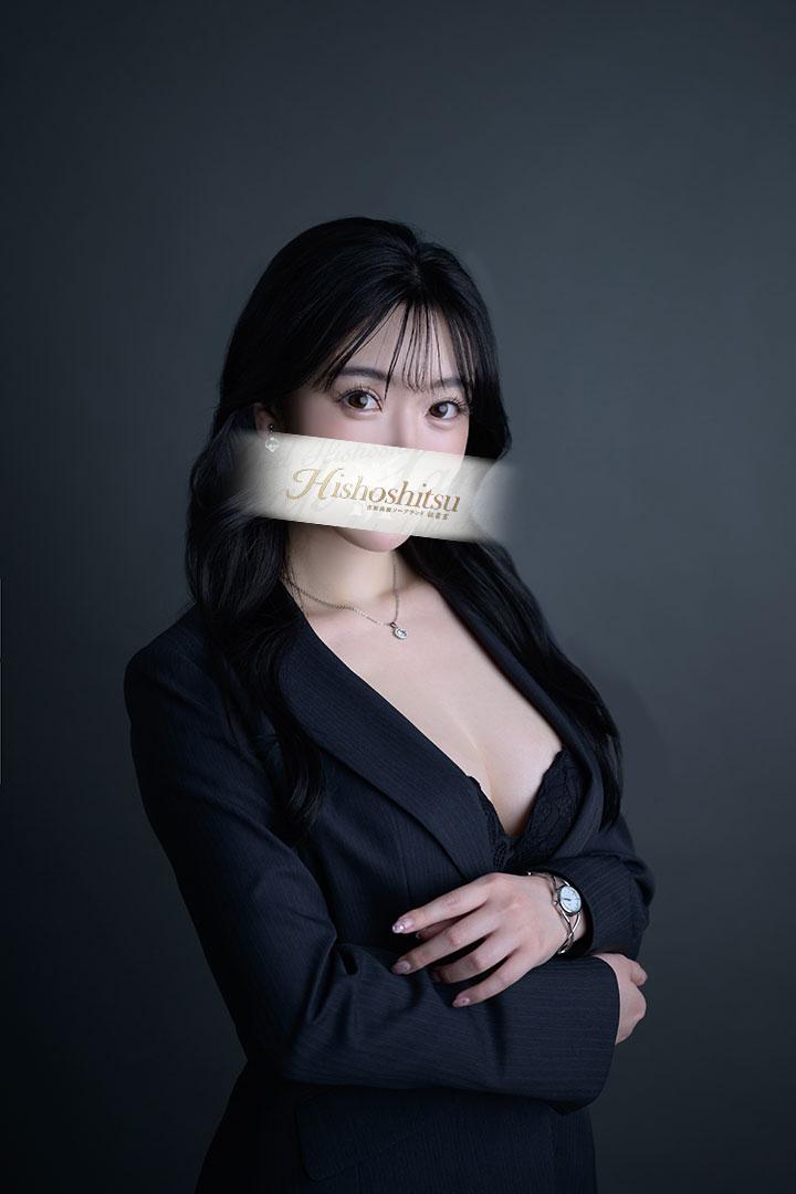 らら | 吉原 秘書室 (1 / 5)