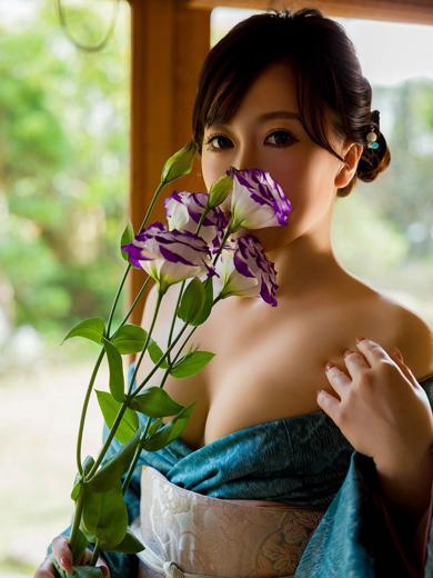 乙葉 | 吉原 シャトーペトラ (1 / 5)