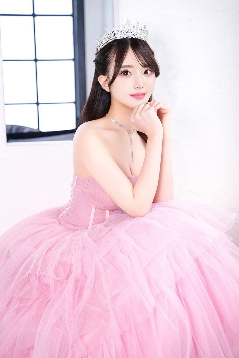 真白 | 吉原 王室 (5 / 11)