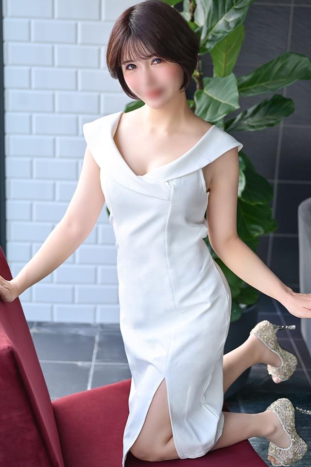 Sena Mizuhara | 川崎 エレガント (2 / 6)