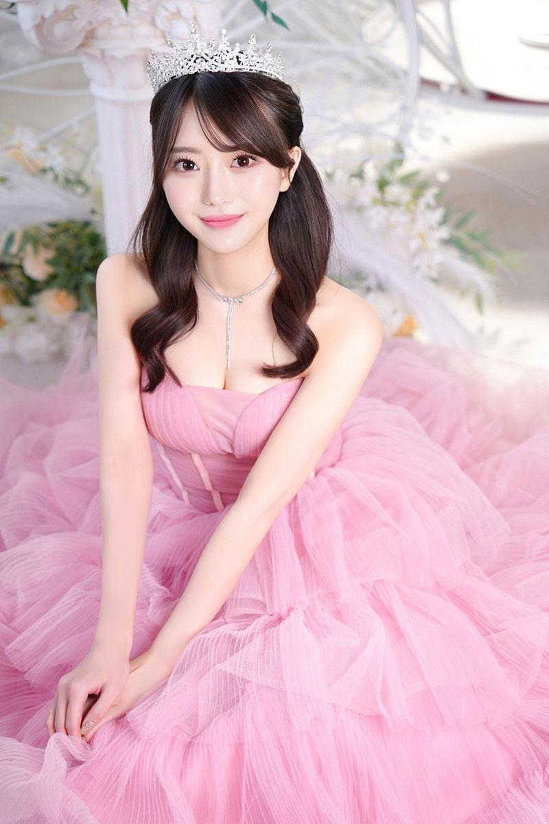 真白 | 吉原 王室 (2 / 11)