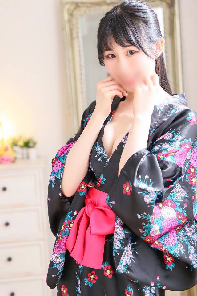 ナナミ｜ラブ&ピース 吉原格安店ソープ