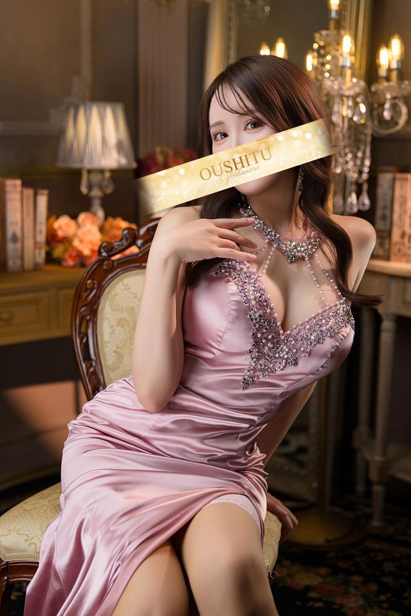 樹里 | 吉原 王室 (4 / 9)