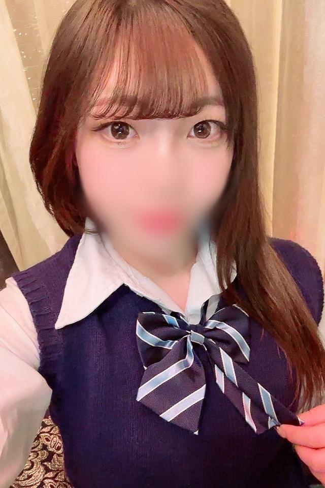 アスカ | 埼玉県・大宮 ラブ&ピース (1 / 3)