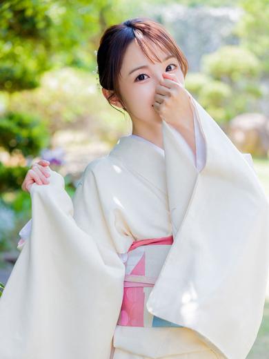 郁美 | 吉原 シャトーペトラ (1 / 5)