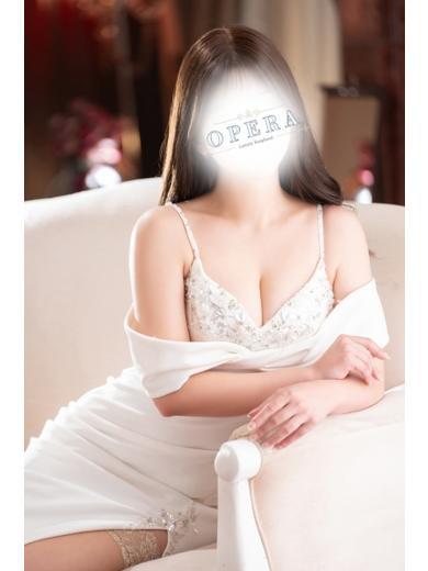 一条光 | 吉原 オペラ (1 / 5)