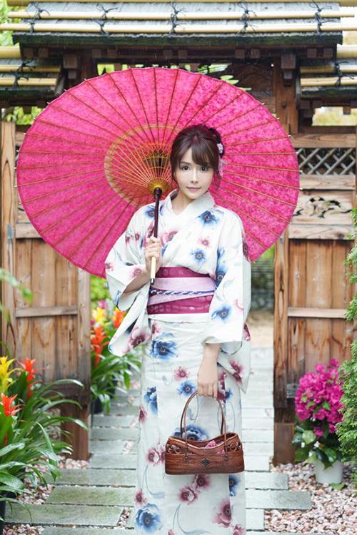 香織のグラビア｜秘書室 吉原高級店ソープ