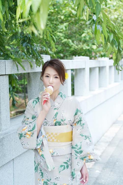 山岡鈴蘭のグラビア｜ローテンブルク 吉原高級店ソープ